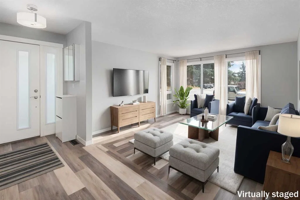 51 Woodmont Road SW, Calgary — photo 4 of 45