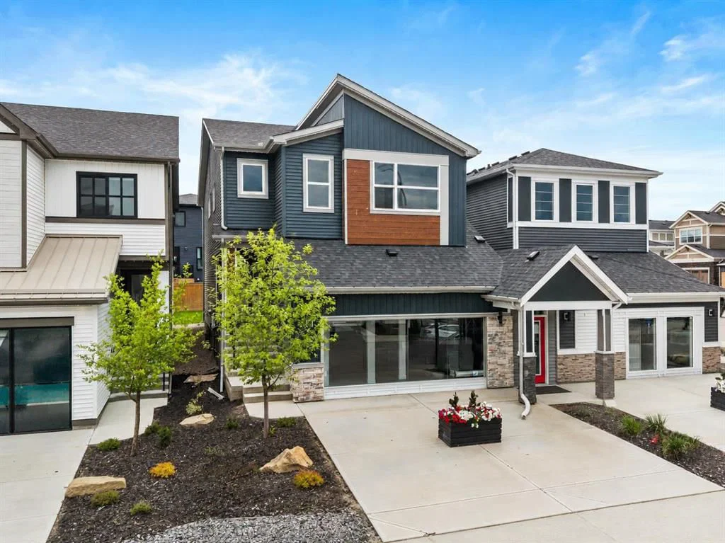 177 Mitchell Road NW, Calgary — main listing photo