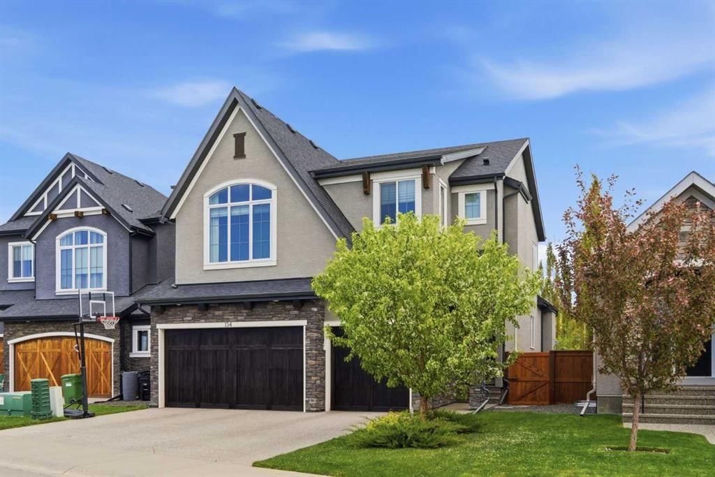 134 Cranbrook Circle SE, Calgary — photo 2 of 50