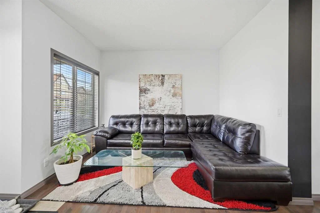 19 Skyview Point Road NE, Calgary — photo 3 of 47