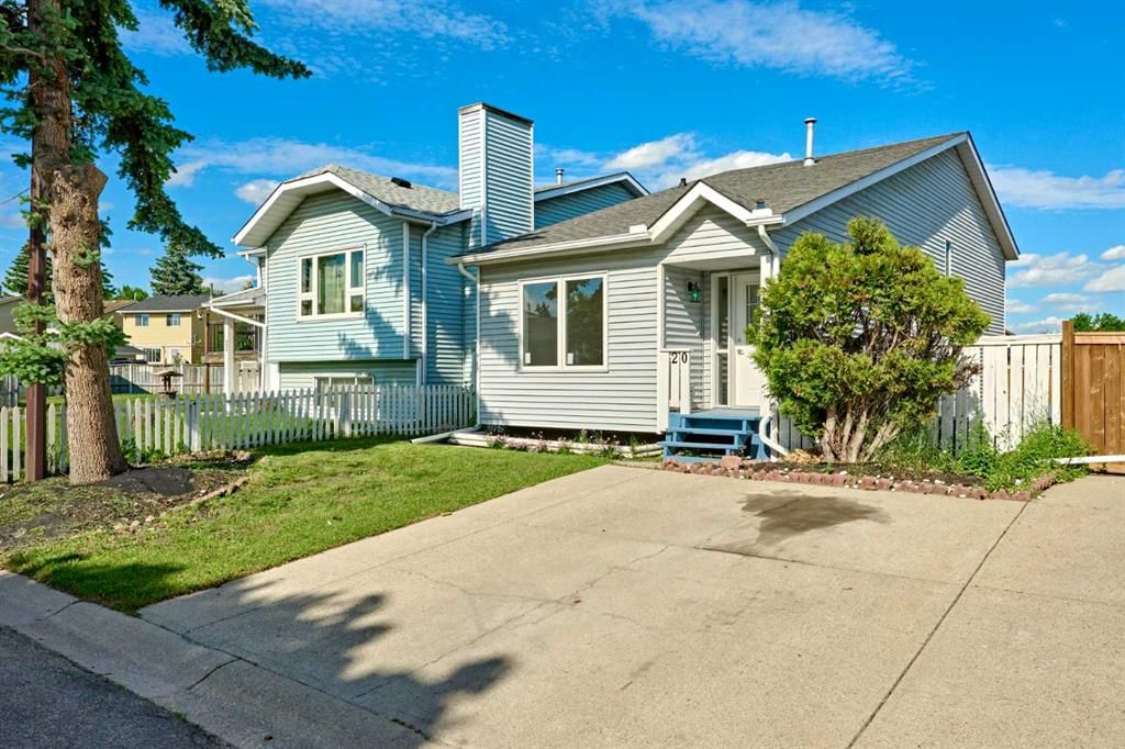 20 Erin Ridge Court SE, Calgary — photo 2 of 45