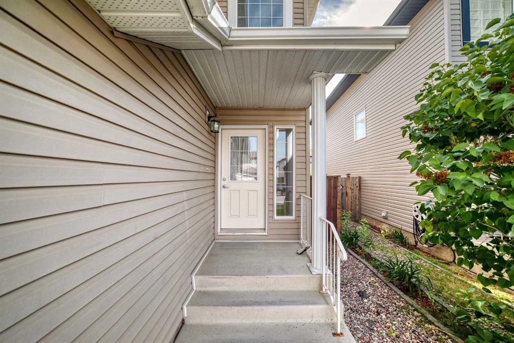 38 Everwoods Link SW, Calgary — photo 3 of 50