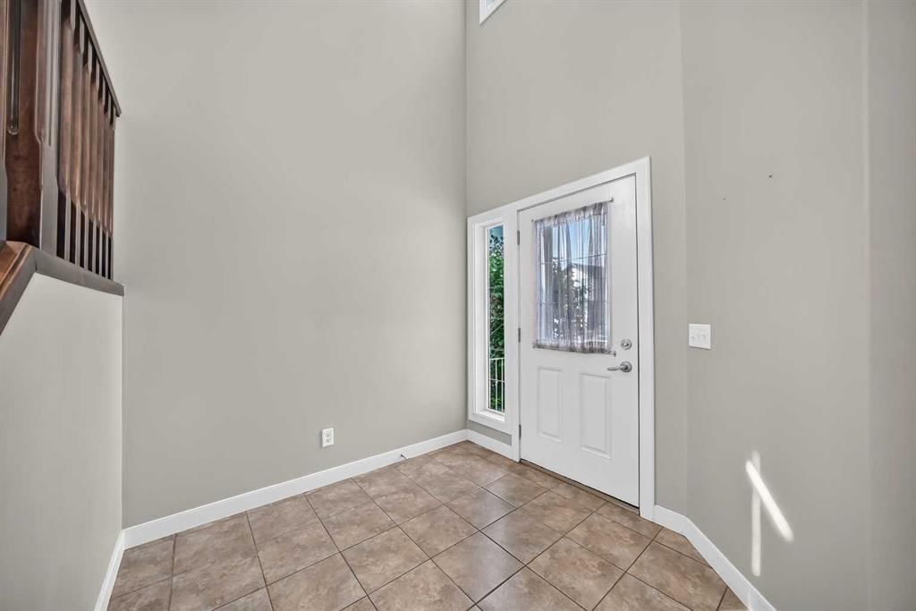 38 Everwoods Link SW, Calgary — photo 4 of 50