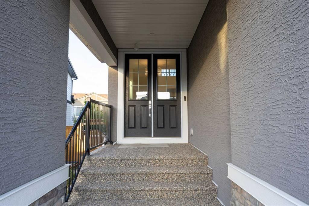 351 Marina Landing SE, Calgary — photo 4 of 50