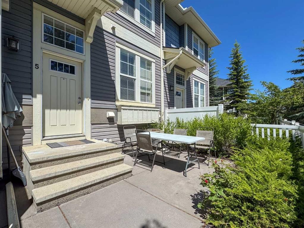 5 Auburn Bay Common SE, Calgary — photo 2 of 35