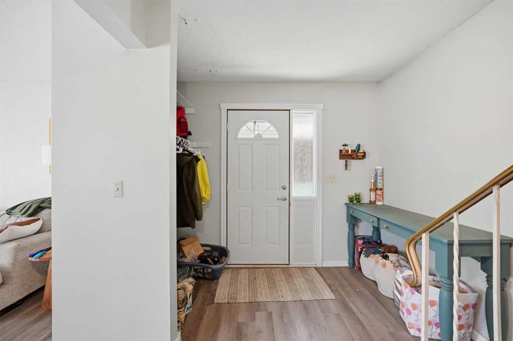 2, 6416 4a Street NE, Calgary — photo 4 of 37