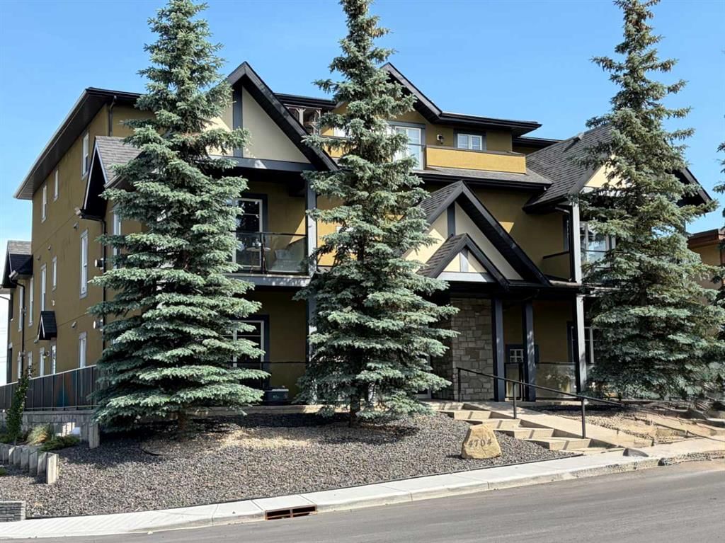 103, 4704 Stanley Road SW, Calgary — photo 4 of 45