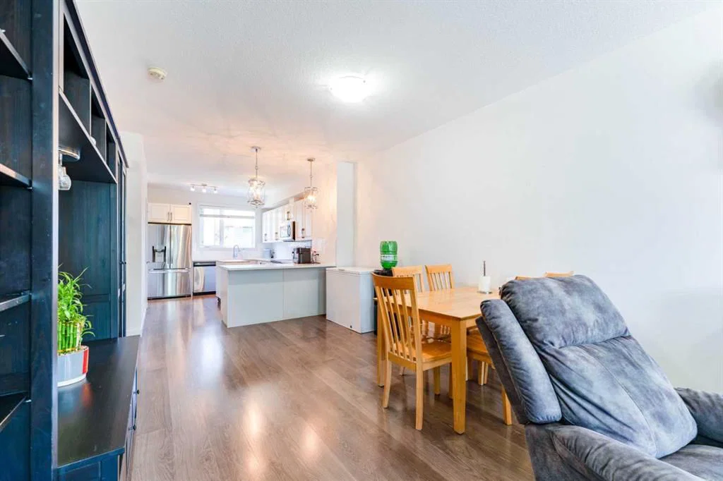 314 Redstone Boulevard NE, Calgary — photo 5 of 31