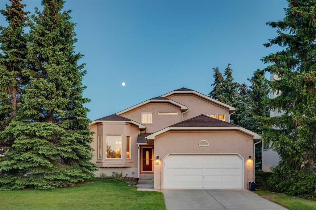 51 Straddock Crescent SW, Calgary — main listing photo