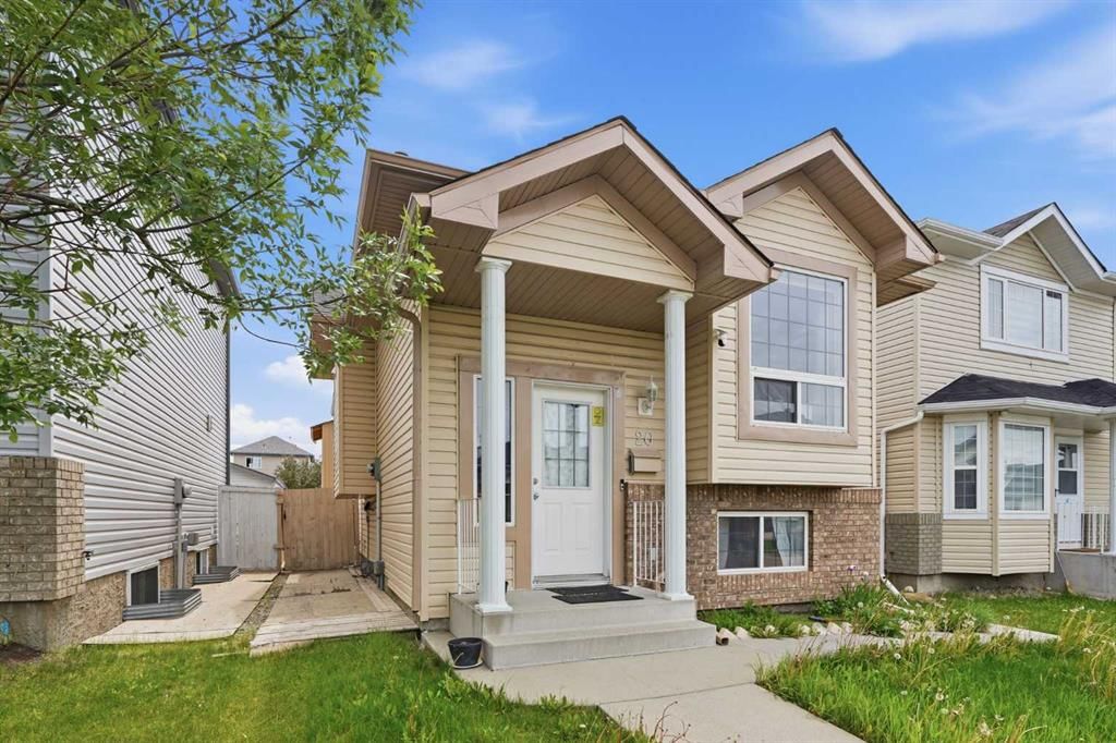 20 Saddlefield Road NE, Calgary — photo 2 of 42