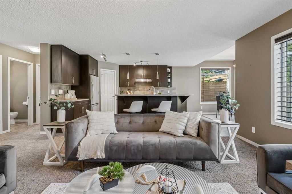 117 Silverado Saddle Heights SW, Calgary — photo 3 of 26