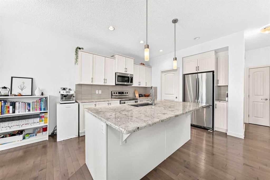 337 Auburn Meadows Boulevard SE, Calgary — photo 3 of 35