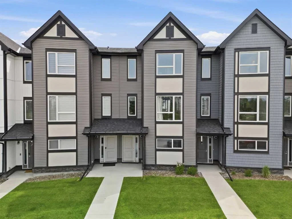 56 Evanscrest Manor NW, Calgary — main listing photo