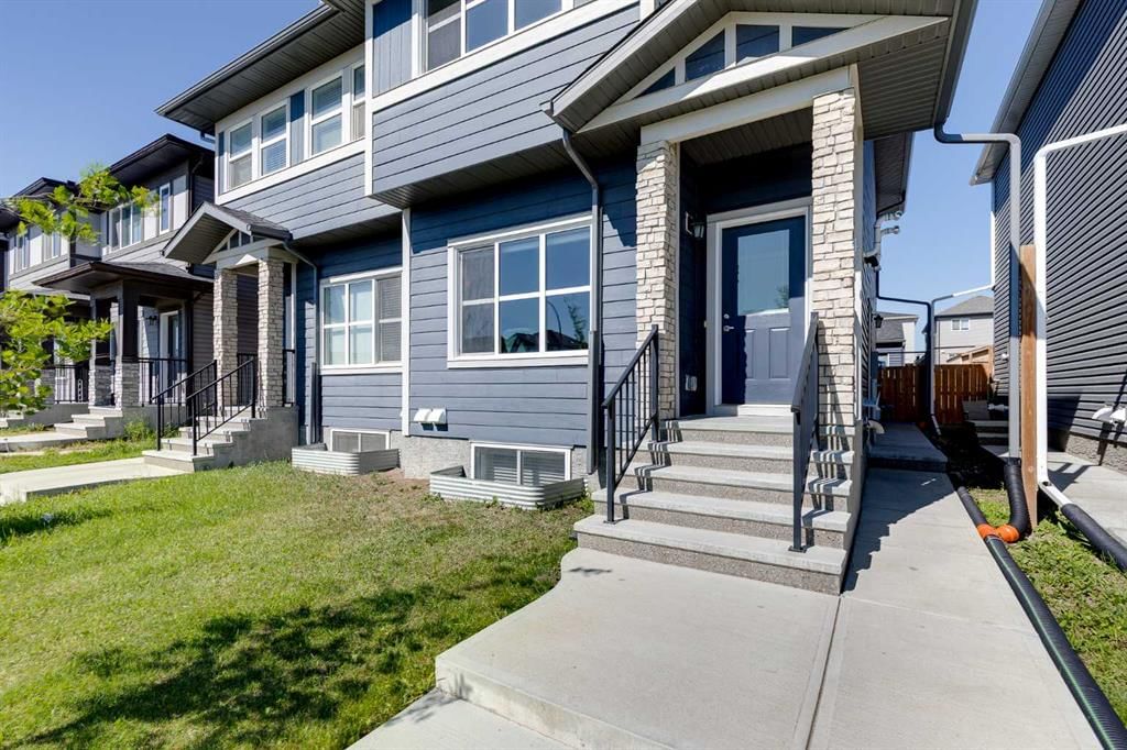 47 Cornerbrook Gate NE, Calgary — photo 2 of 43