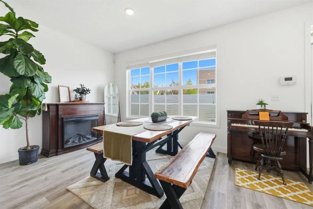 186 Silverado Boulevard SW, Calgary — photo 4 of 39
