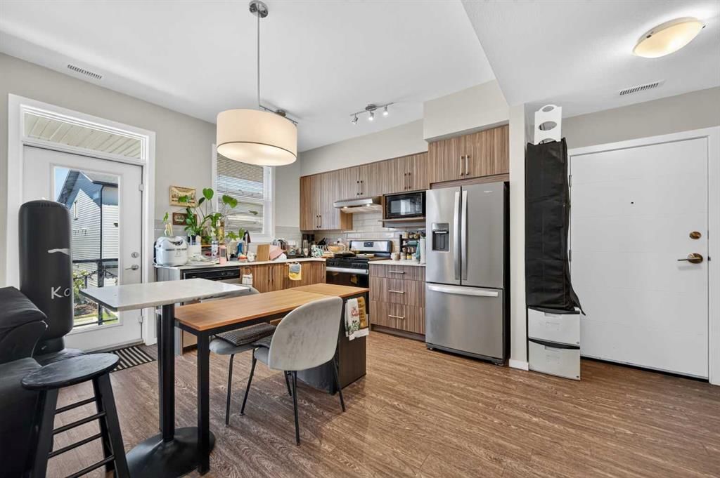 204, 330 Redstone NE, Calgary — photo 2 of 26
