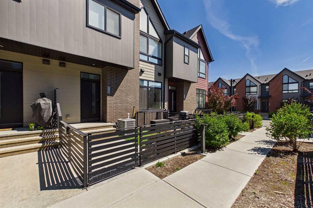 906 Sage Meadows Gardens NW, Calgary — main listing photo