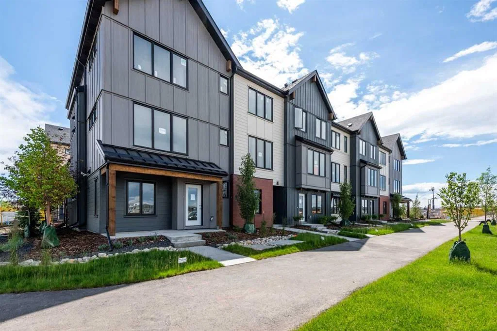 7369 MERCADO Avenue SE, Calgary — main listing photo