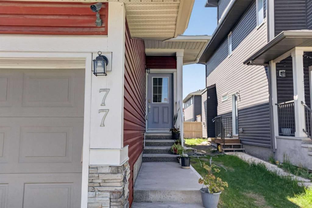 77 Saddlestone Place NE, Calgary — photo 2 of 49