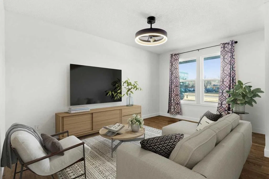 73 Sunvale Crescent SE, Calgary — photo 4 of 46