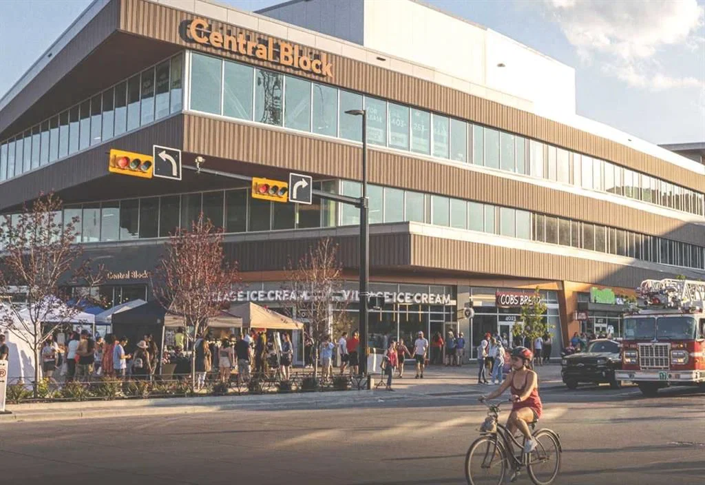 3941 University Avenue NW, Calgary — photo 4 of 6