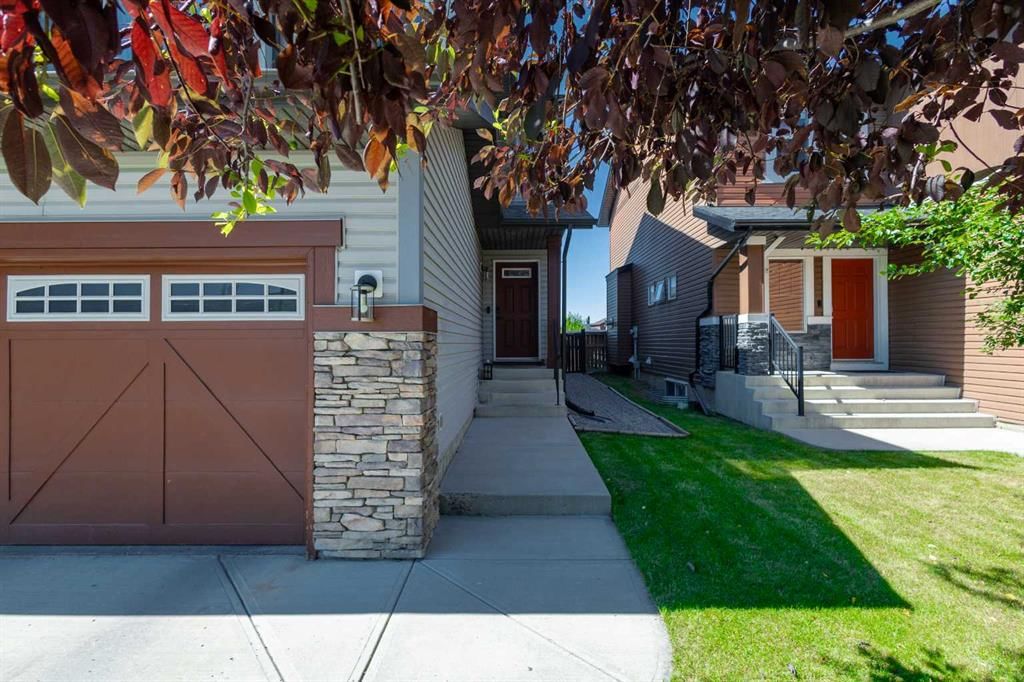 821 Auburn Bay Boulevard SE, Calgary — photo 2 of 50