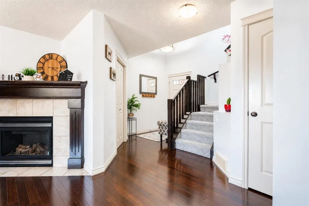 821 Auburn Bay Boulevard SE, Calgary — photo 4 of 50