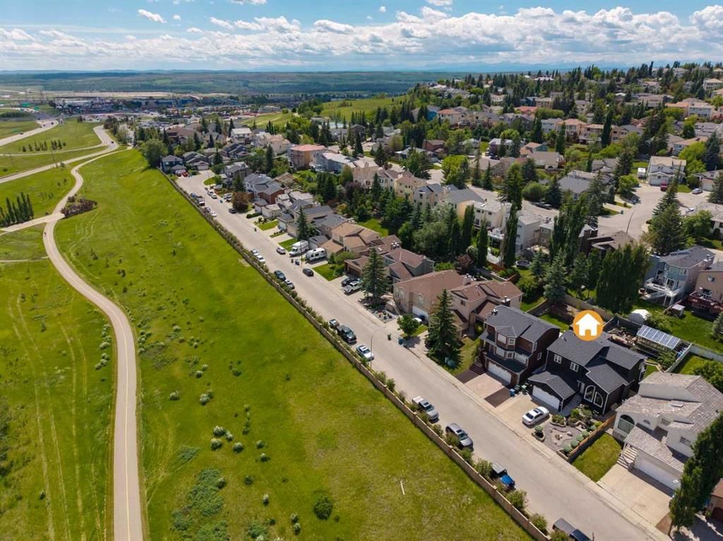 41 Sidon Crescent SW, Calgary — photo 3 of 50
