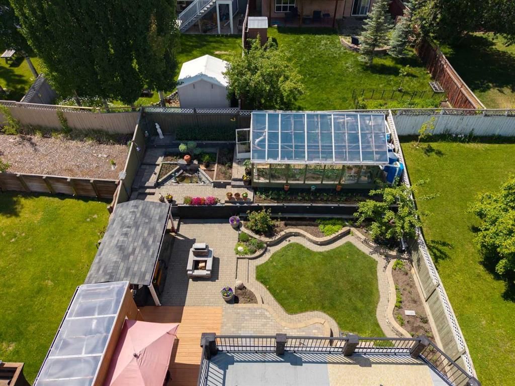 41 Sidon Crescent SW, Calgary — photo 5 of 50