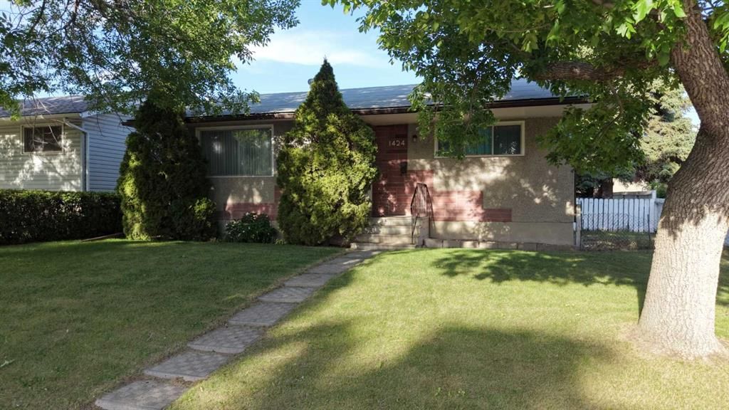 1424 Radisson Drive SE, Calgary — main listing photo