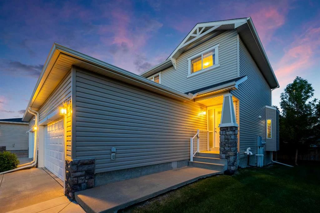 43 Arbours Circle NW, Langdon — photo 2 of 44