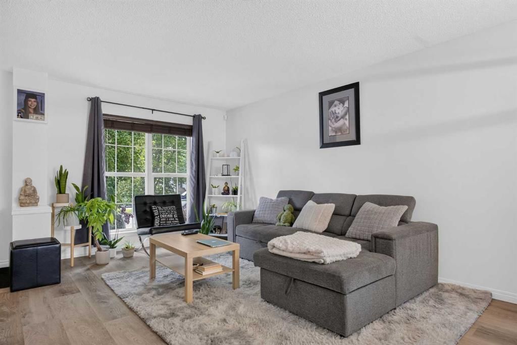 60 Auburn Bay Boulevard SE, Calgary — photo 5 of 50