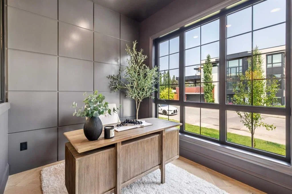 1603 42 Avenue SW, Calgary — photo 4 of 50