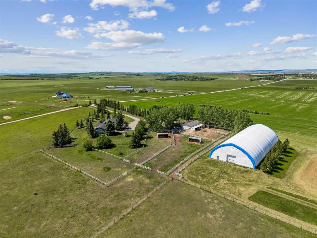 243036 Range Road 34, Rural Rocky View County — photo 5 of 50