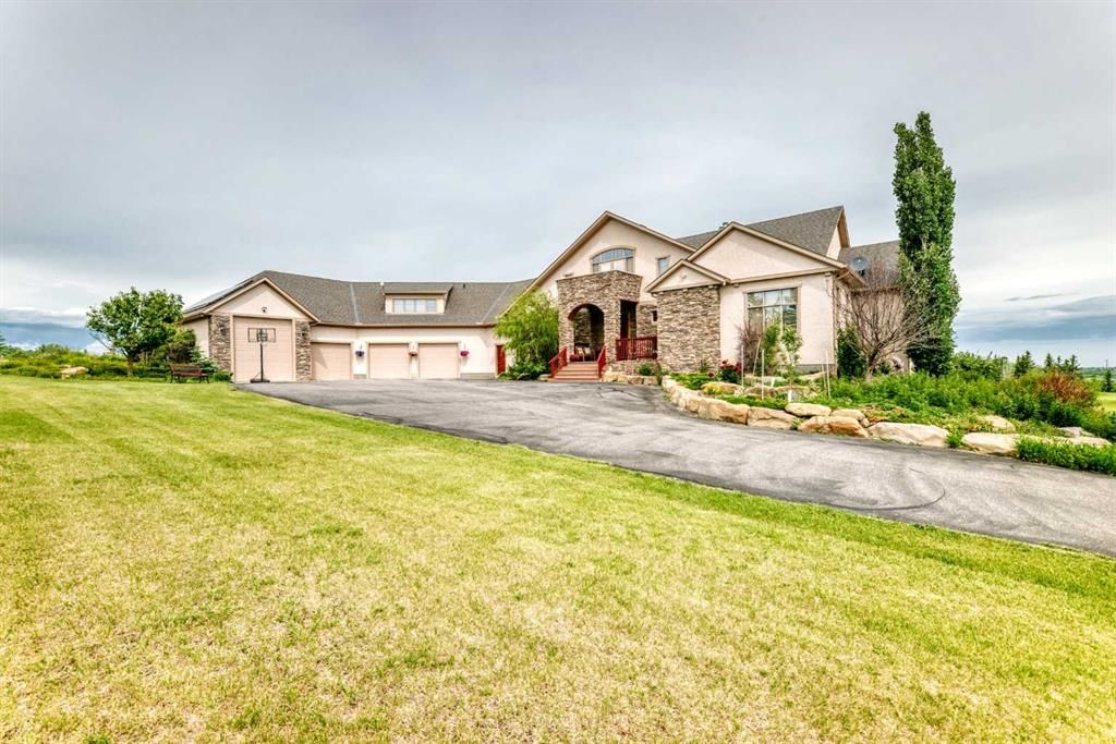 198029 SPRUCE MEADOWS Way, Rural Foothills County — main listing photo