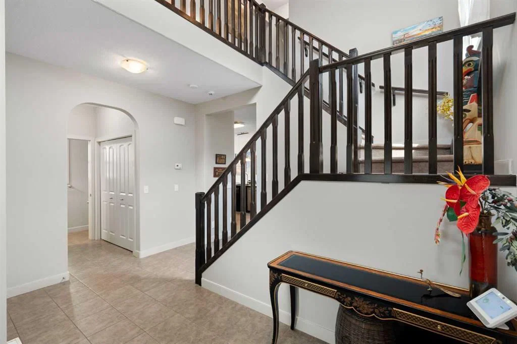70 Everwoods Park SW, Calgary — photo 2 of 41