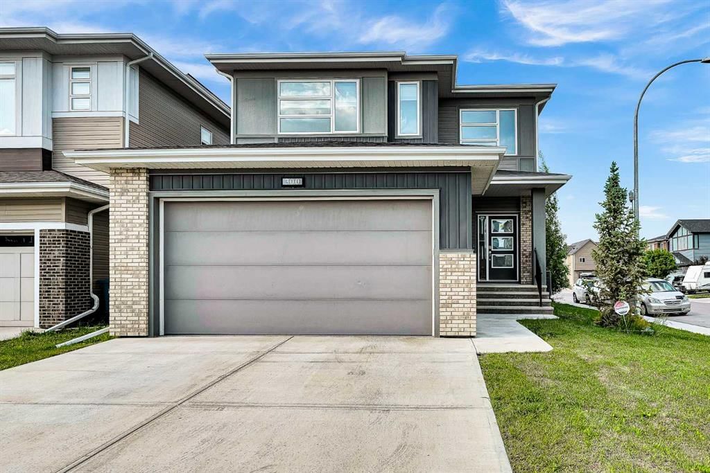 300 Walgrove Boulevard SE, Calgary — main listing photo