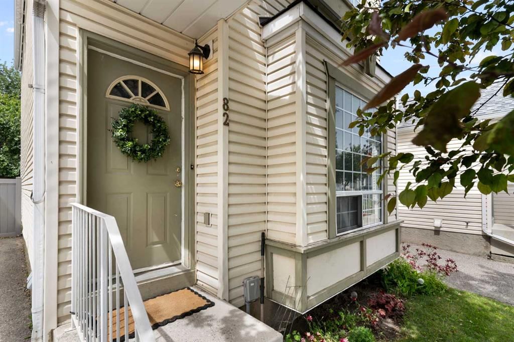 82 Coventry Lane NE, Calgary — photo 3 of 41