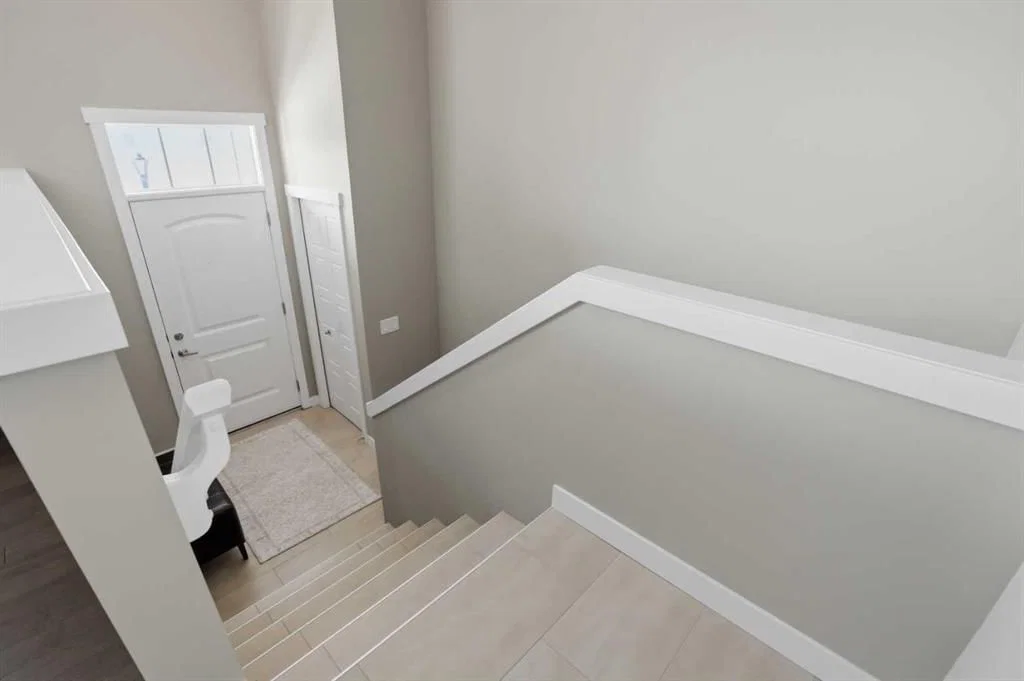 26 Cranbrook Villas SE, Calgary — photo 5 of 40