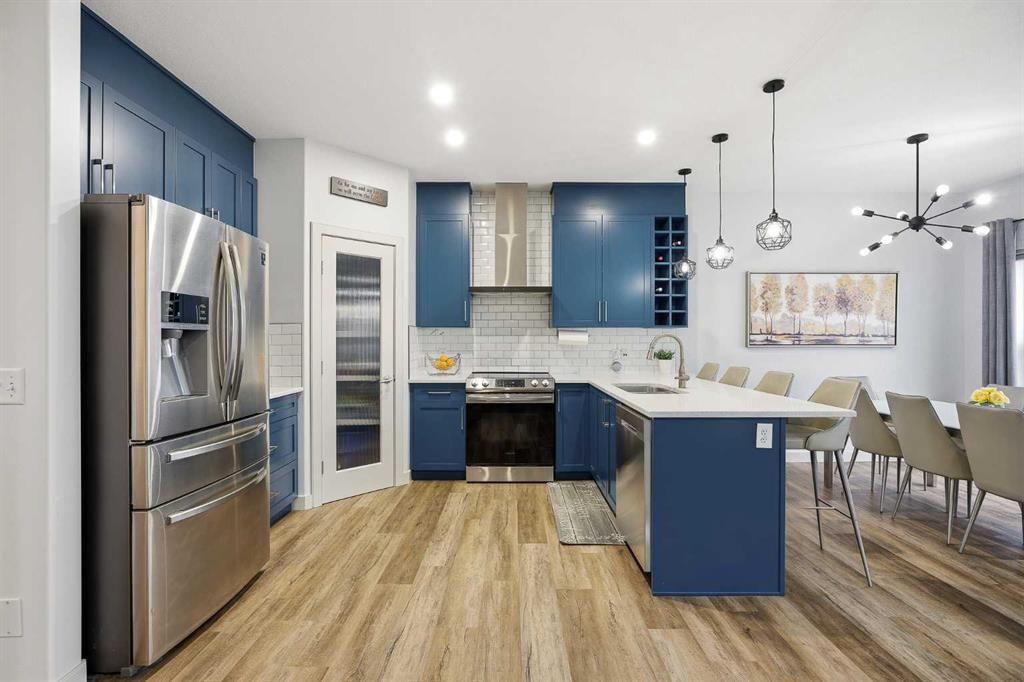 107 Everwoods Park SW, Calgary — photo 4 of 23