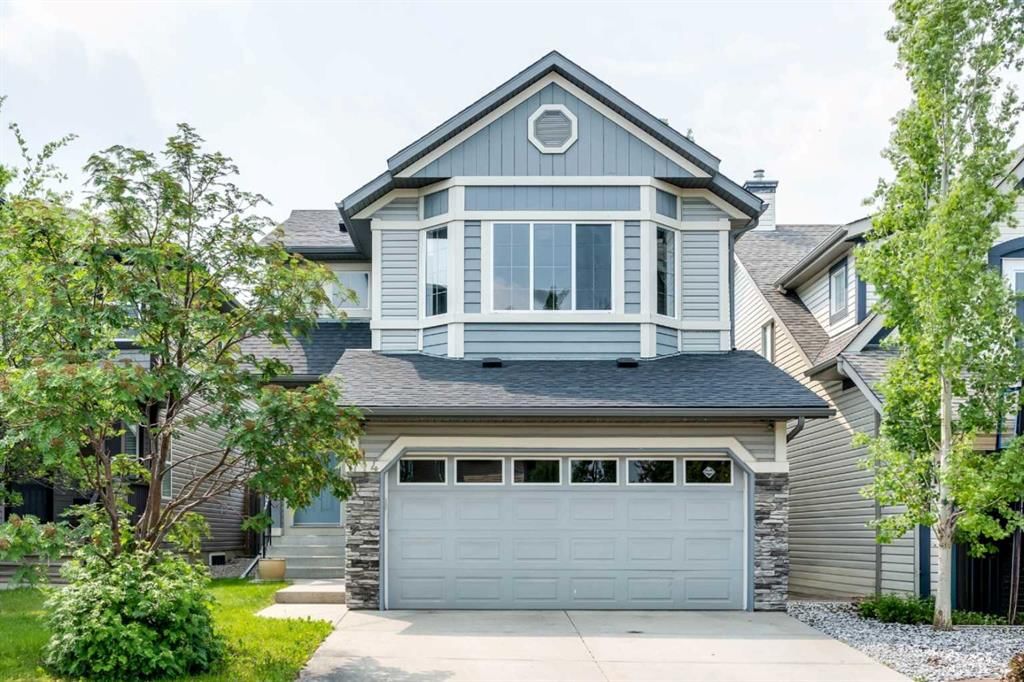 714 Auburn Bay Heights SE, Calgary — main listing photo