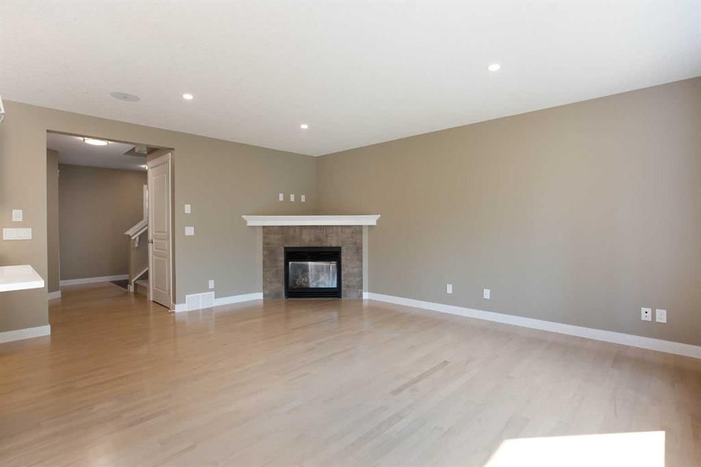 714 Auburn Bay Heights SE, Calgary — photo 3 of 31