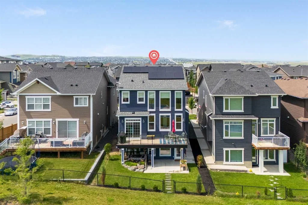 195 Evansfield Close NW, Calgary — main listing photo