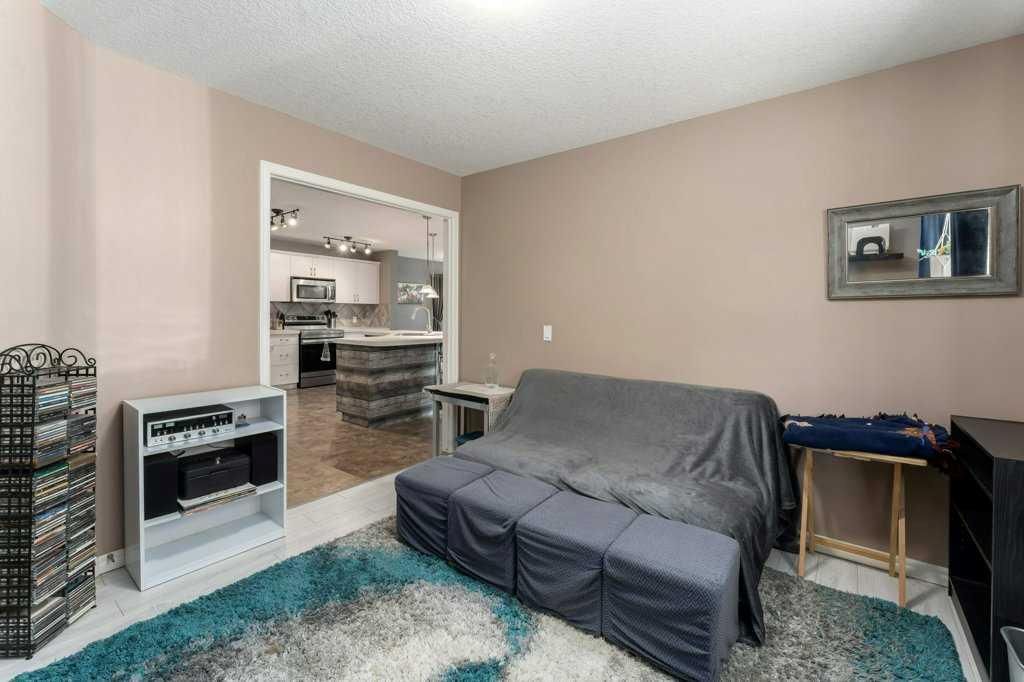 89 Cranarch Grove SE, Calgary — photo 4 of 39