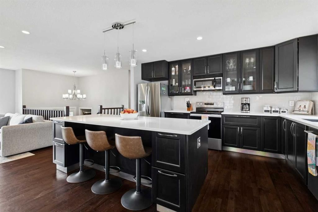 336 Norseman Road NW, Calgary — photo 4 of 46
