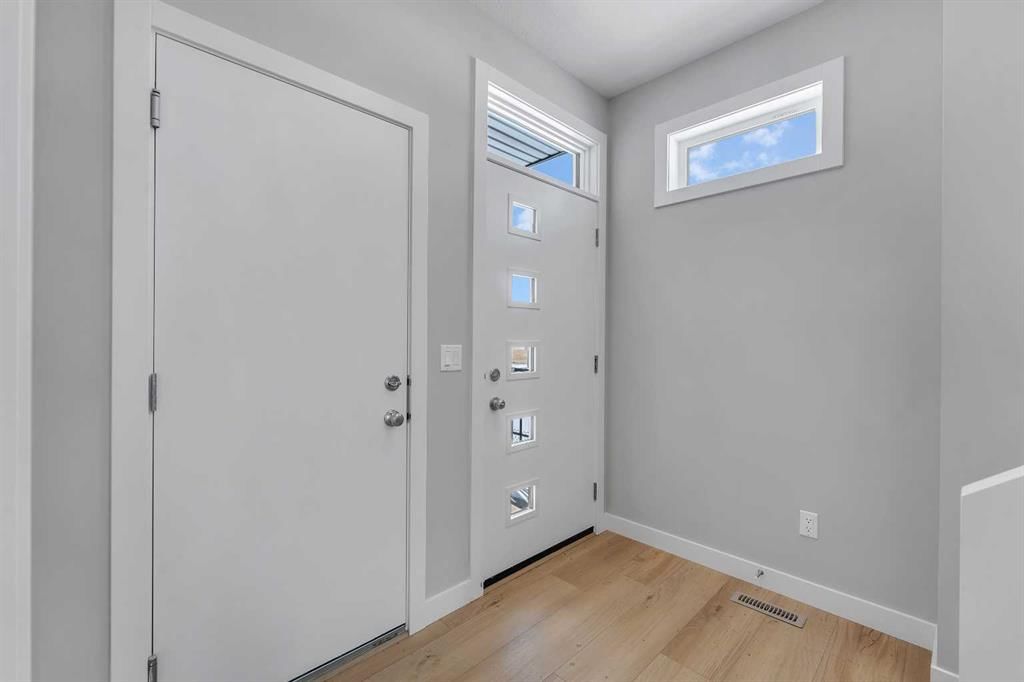 390 South Shore Drive, Chestermere — photo 2 of 42