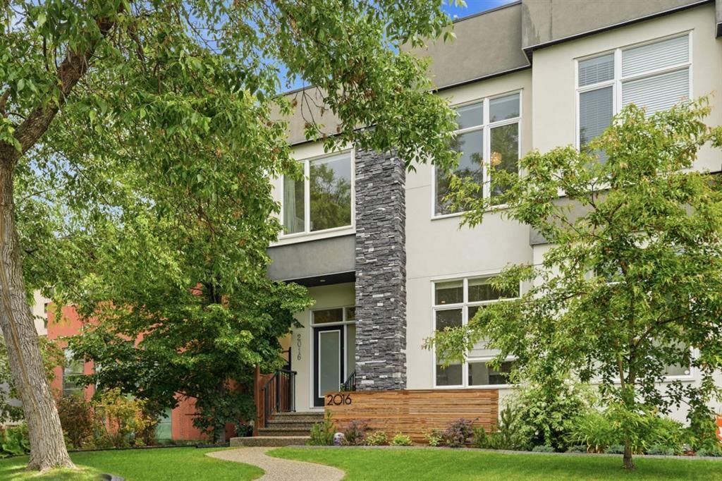 2016 31 Avenue SW, Calgary — main listing photo