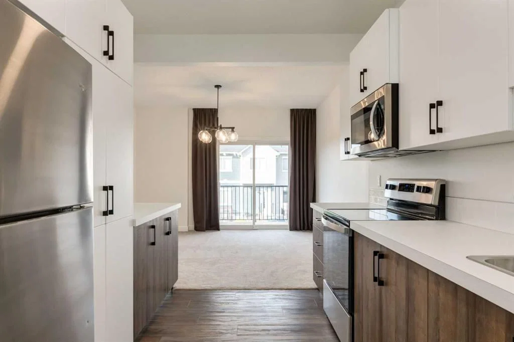 138 Tuscany Summit Square NW, Calgary — photo 5 of 14