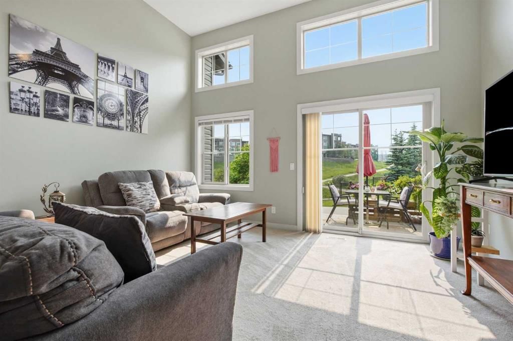 445 Sage Hill Grove NW, Calgary — photo 3 of 29