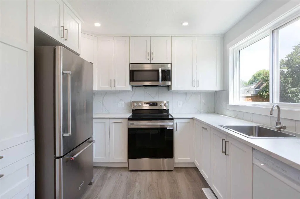 68 Abergale Way NE, Calgary — photo 3 of 34